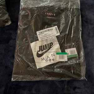 Black JORDAN XL TEE SHIRT NWT